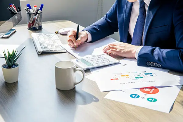 加拿大那边的人到重庆旅游的半个月旅游攻略