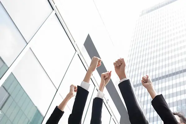 波黑人到重庆旅游的半个月旅游攻略